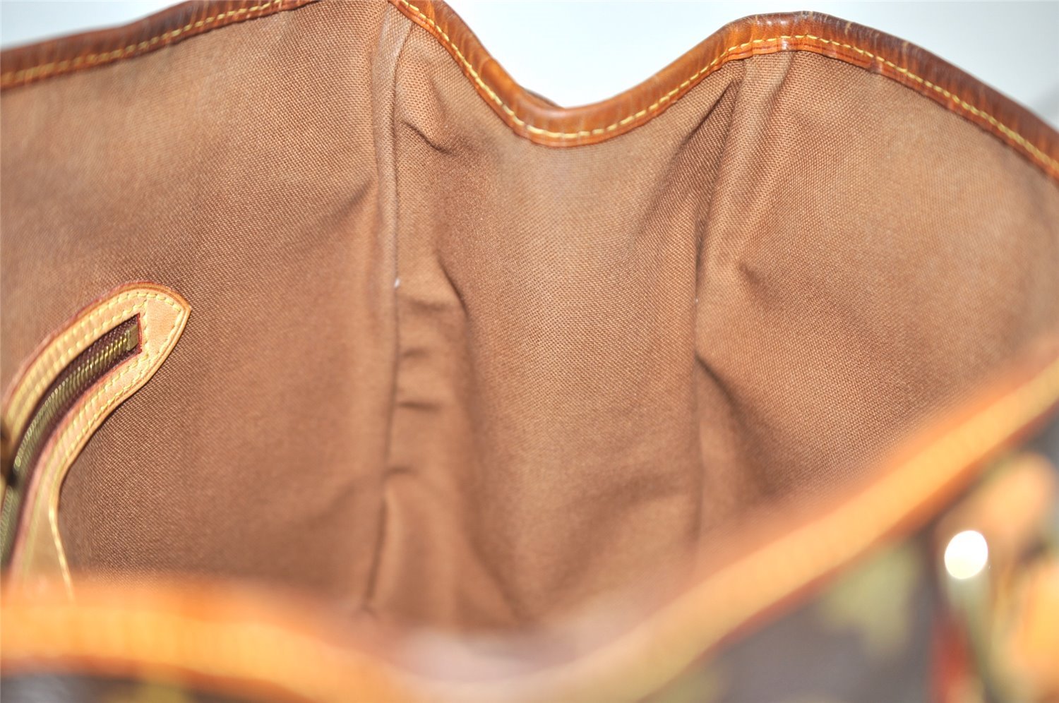 Authentic Louis Vuitton Monogram Batignolles Horizontal Tote Bag M51154 LV 1750I