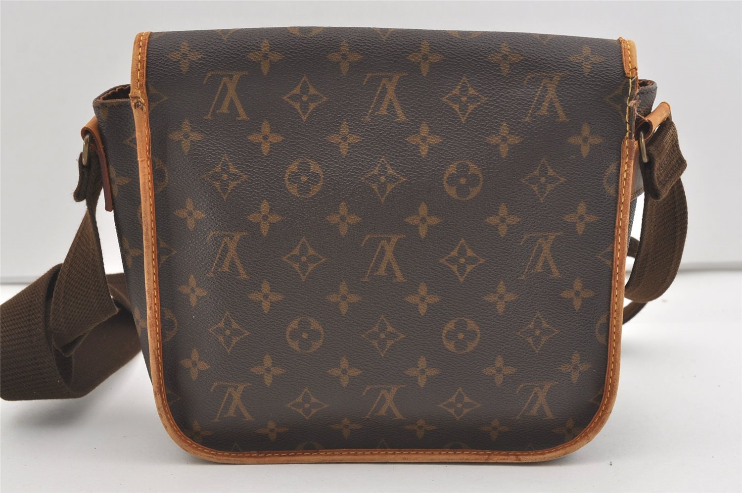 Auth Louis Vuitton Monogram Messenger Bosphore PM Shoulder Bag M40106 LV 1751J