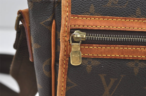 Auth Louis Vuitton Monogram Messenger Bosphore PM Shoulder Bag M40106 LV 1751J
