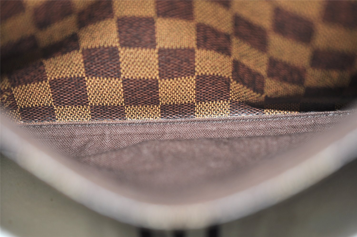 Authentic Louis Vuitton Damier Pochette Melville N51127 Shoulder Cross Bag 1751K