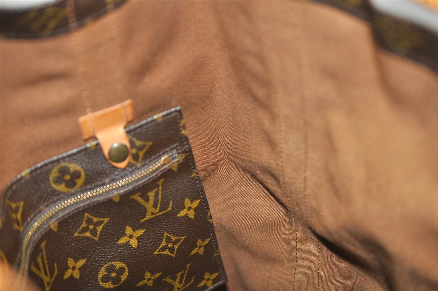 Authentic Louis Vuitton Monogram Randonnee GM Shoulder Bag M42244 LV 1754I