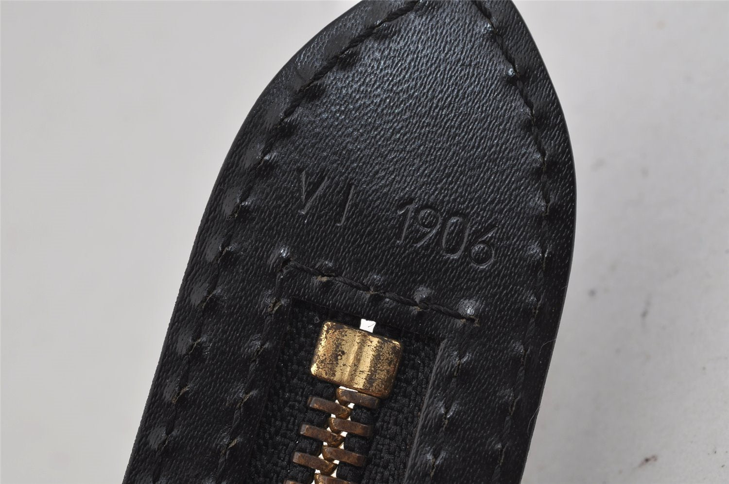 Authentic Louis Vuitton Epi Saint Jacques Hand Bag Black M52272 LV 1755J