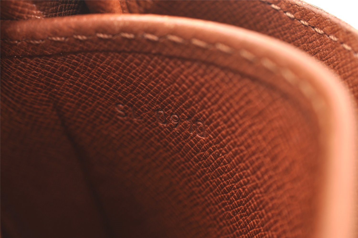 Authentic Louis Vuitton Monogram Cartouchiere MM M51253 Shoulder Cross Bag 1757I