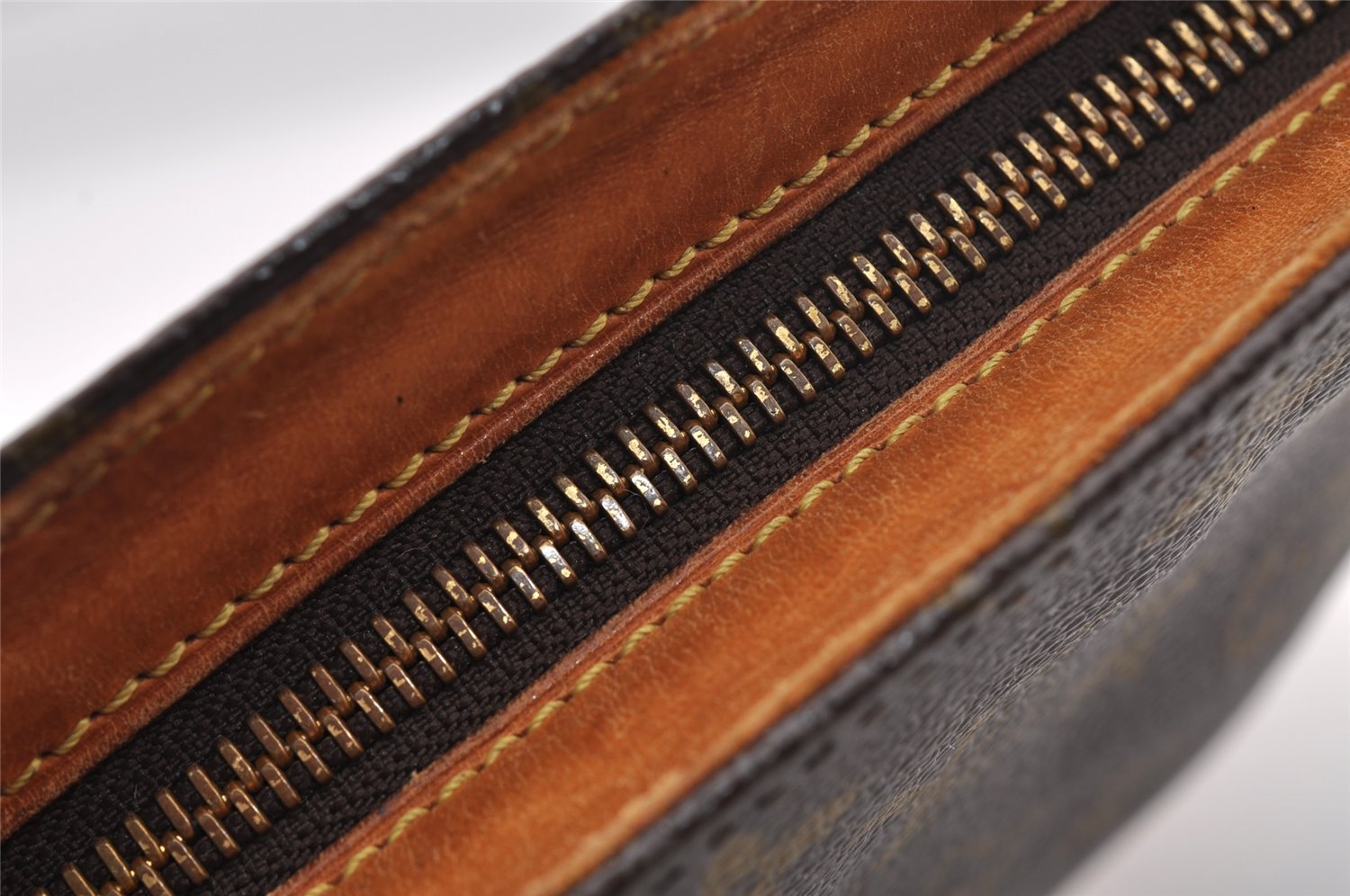 Authentic Louis Vuitton Monogram Drouot Shoulder Crossbody Bag M51290 Junk 1759I