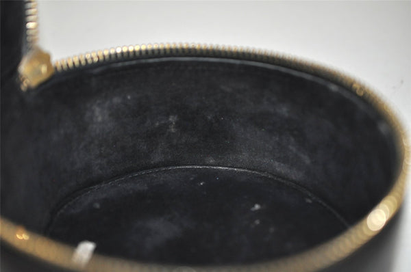 Authentic CHANEL Vintage Caviar Skin CC Logo Cosmetic Pouch Purse Black 1759K