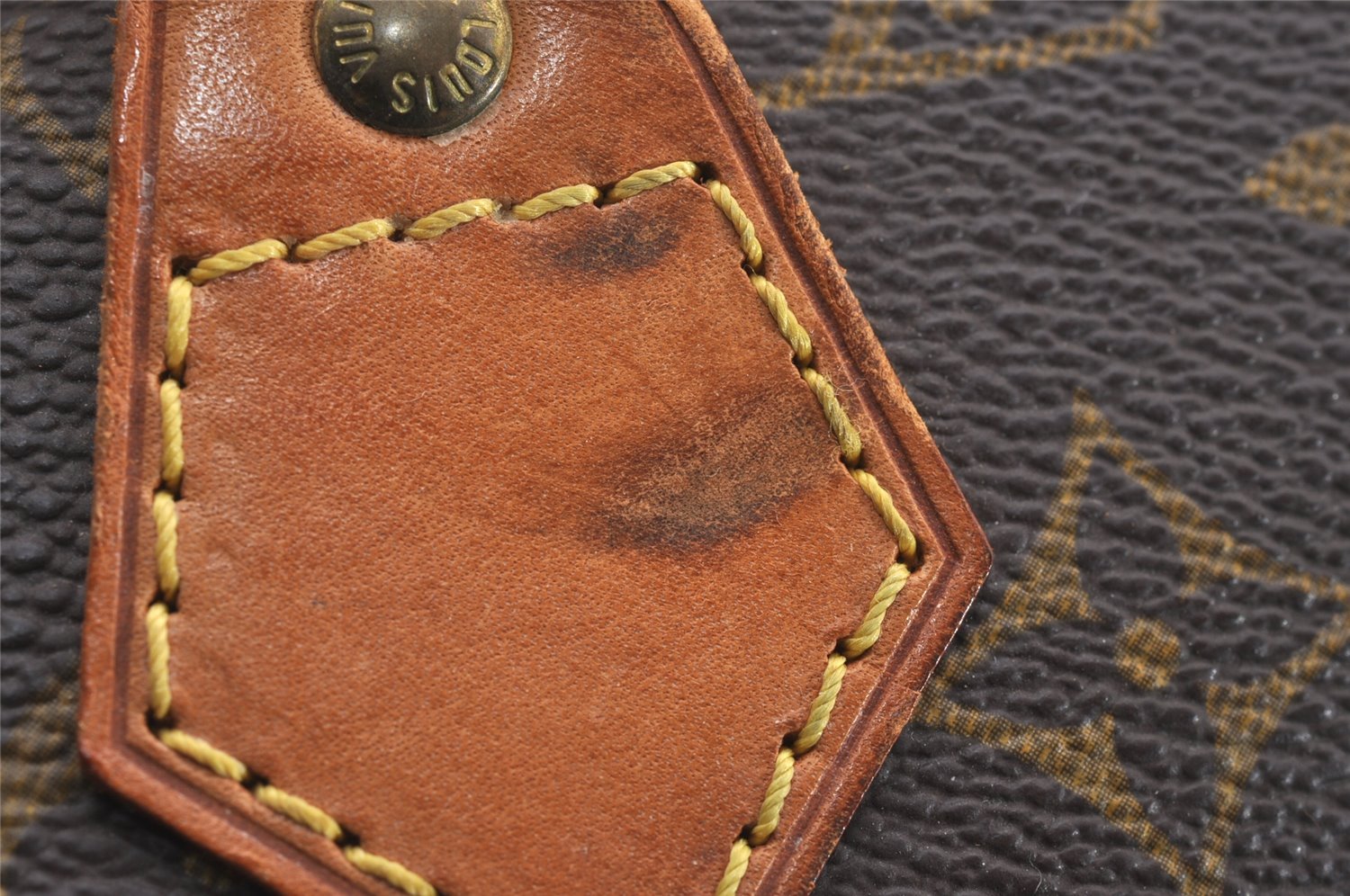 Authentic Louis Vuitton Monogram Alma Hand Bag Purse M51130 LV 1762I