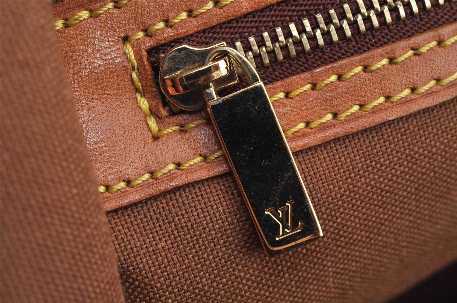 Authentic Louis Vuitton Monogram Cabas Mezzo Shoulder Tote Bag M51151 LV 1766I