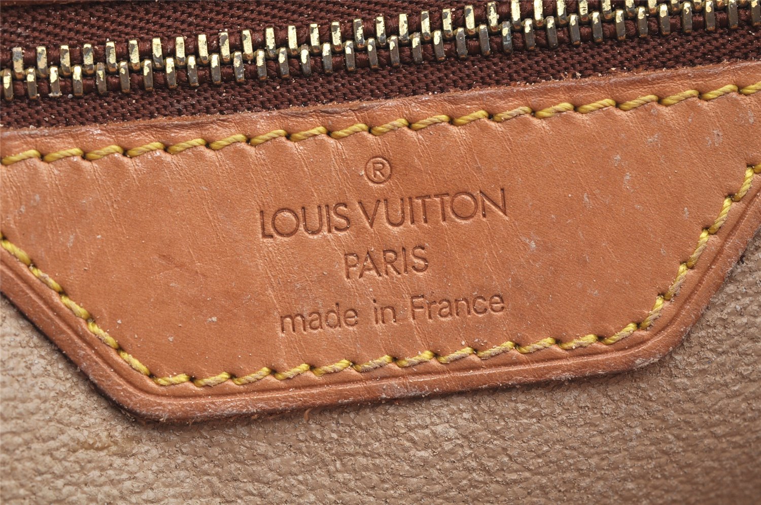 Authentic Louis Vuitton Monogram Bucket GM Shoulder Tote Bag M42236 Junk 1767K