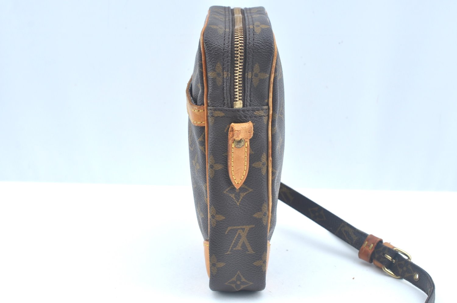 Authentic Louis Vuitton Monogram Danube Shoulder Cross Body Bag M45266 LV Junk 1769I