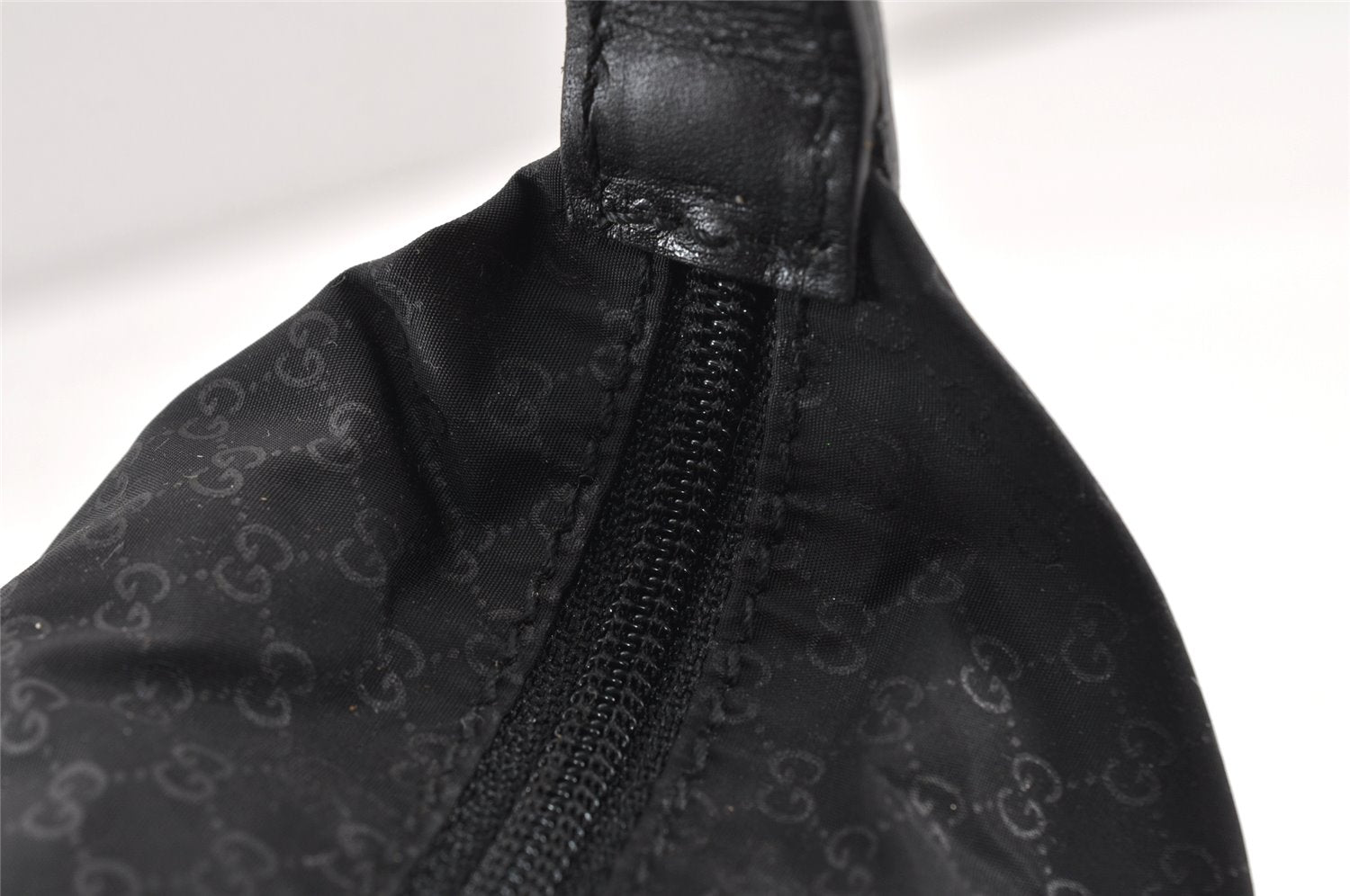 Authentic GUCCI Micro GG Nylon Leather Hand Bag Pouch Purse 0391147 Black 1770K