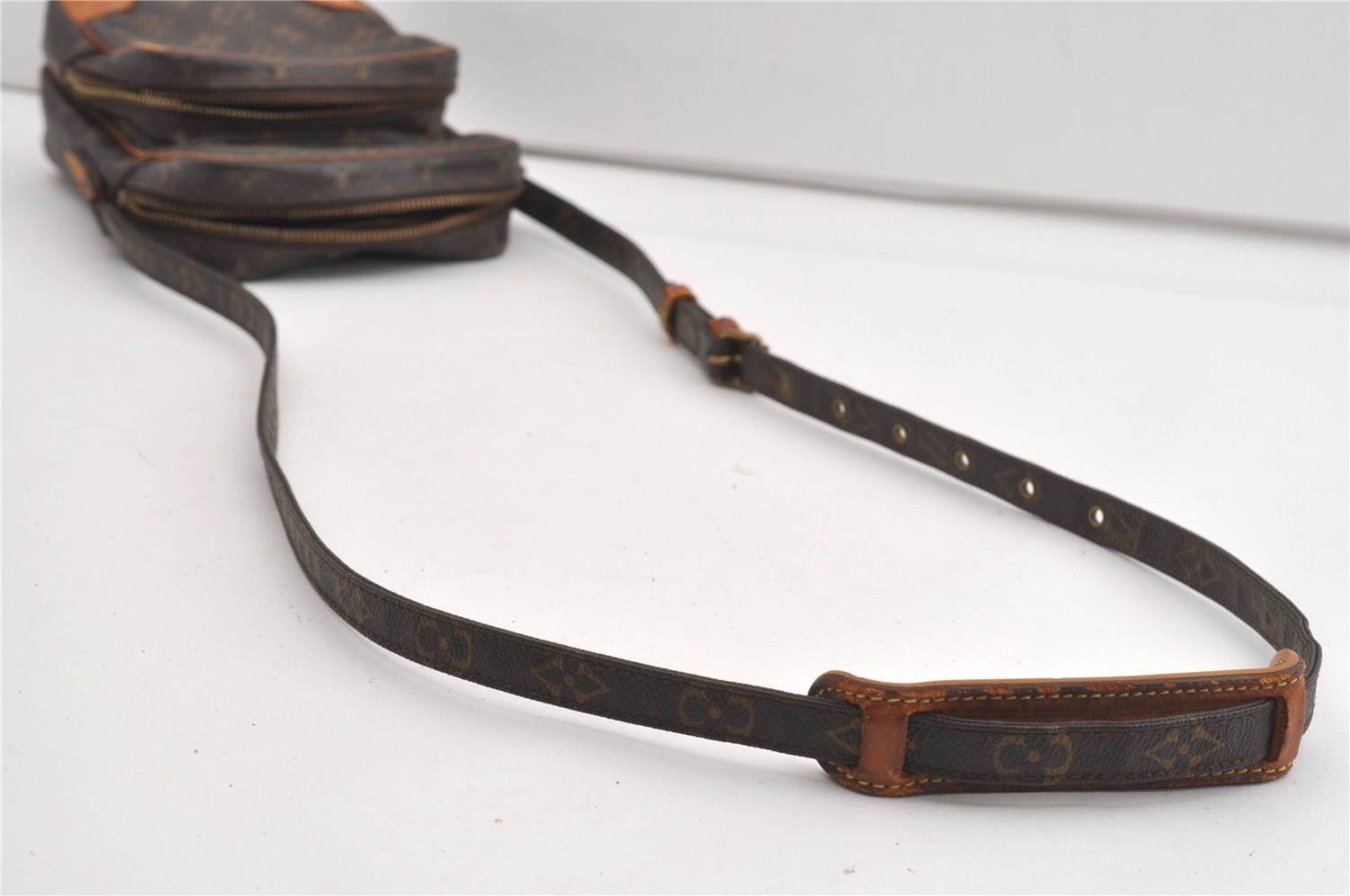 Authentic Louis Vuitton Monogram Amazone Shoulder Cross Bag M45236 Junk 1774J