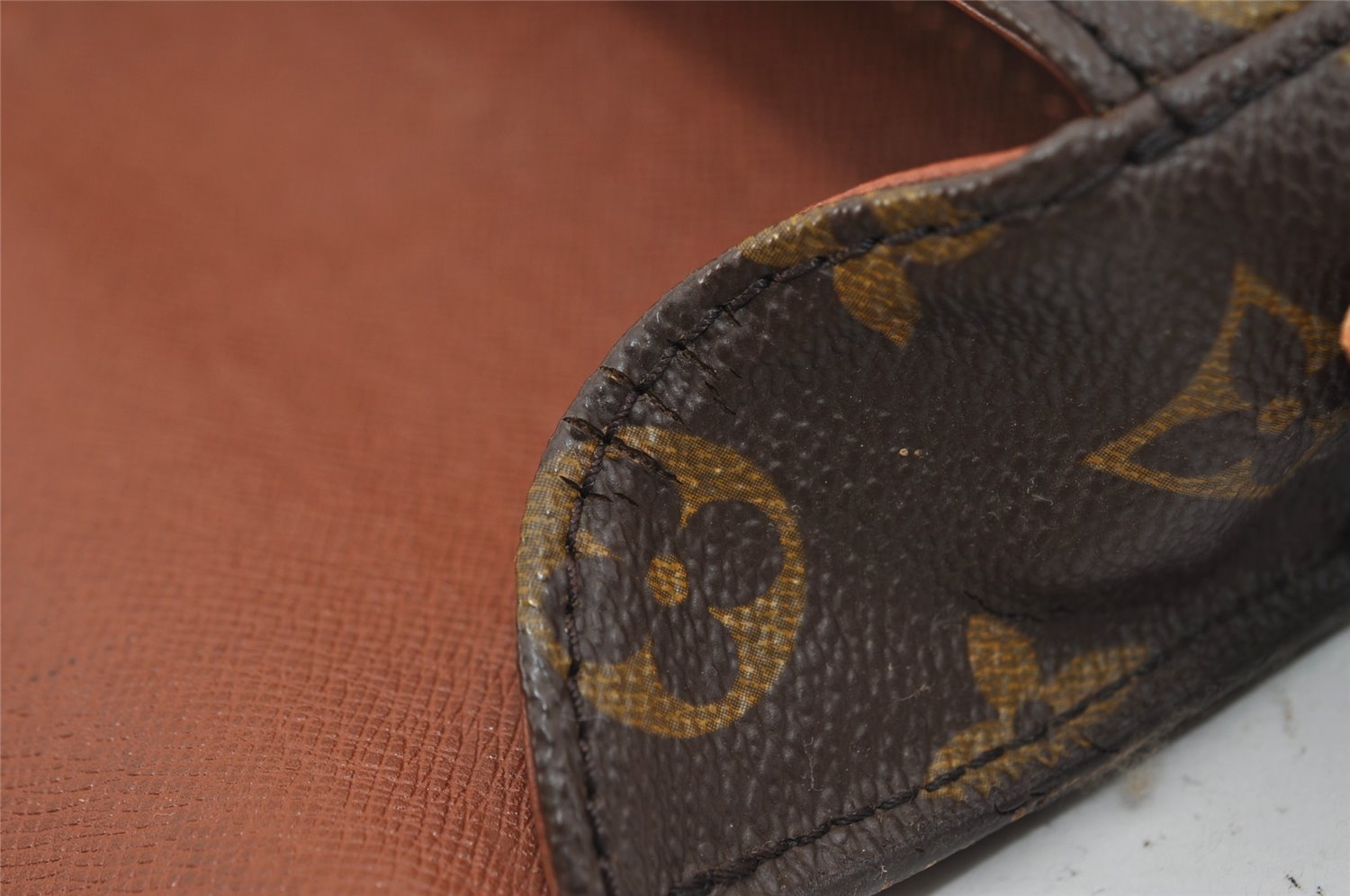 Authentic Louis Vuitton Monogram Saint Cloud MM M51243 Shoulder Cross Bag 1775I