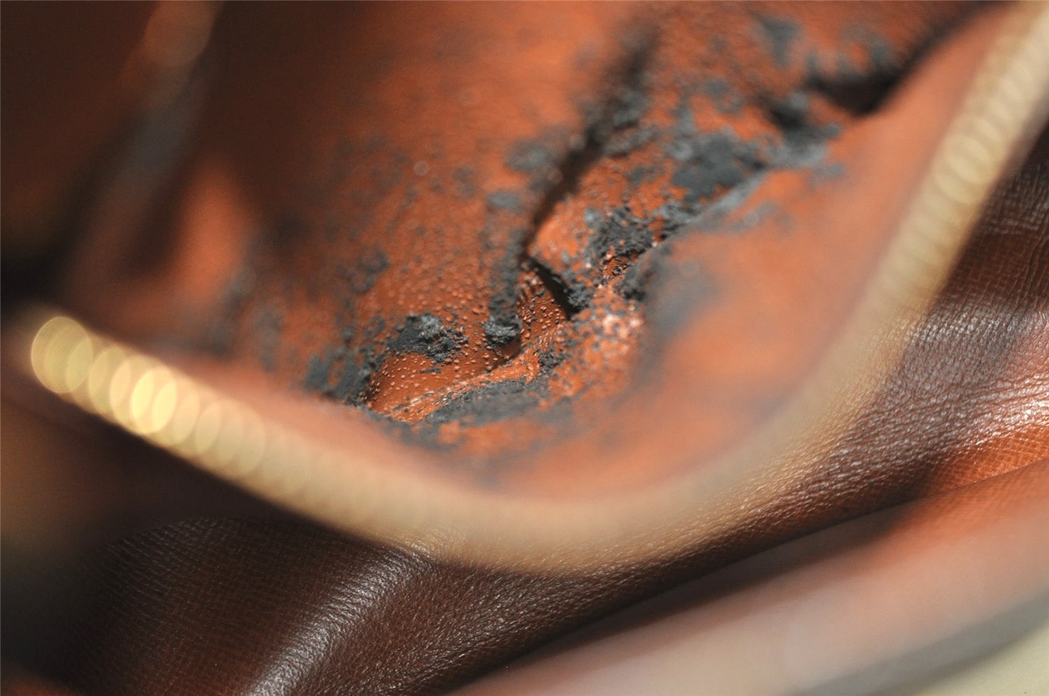 Authentic Louis Vuitton Monogram Saint Cloud MM M51243 Shoulder Cross Bag 1775I