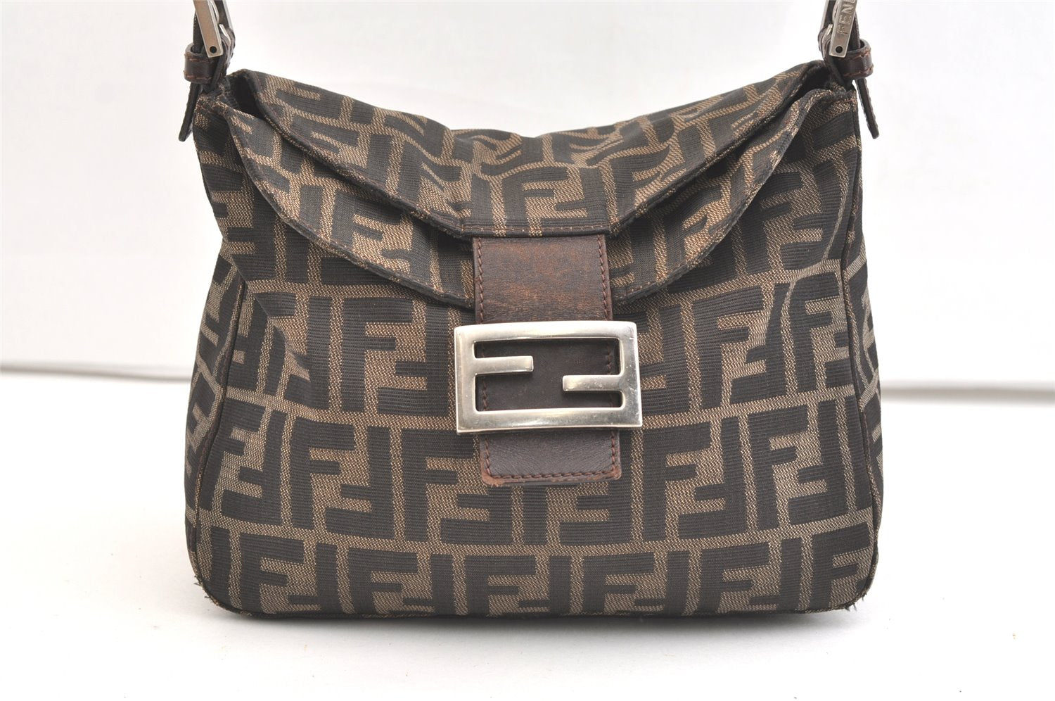 Authentic FENDI Zucca Shoulder Hand Bag Purse Canvas Leather Brown 1775K