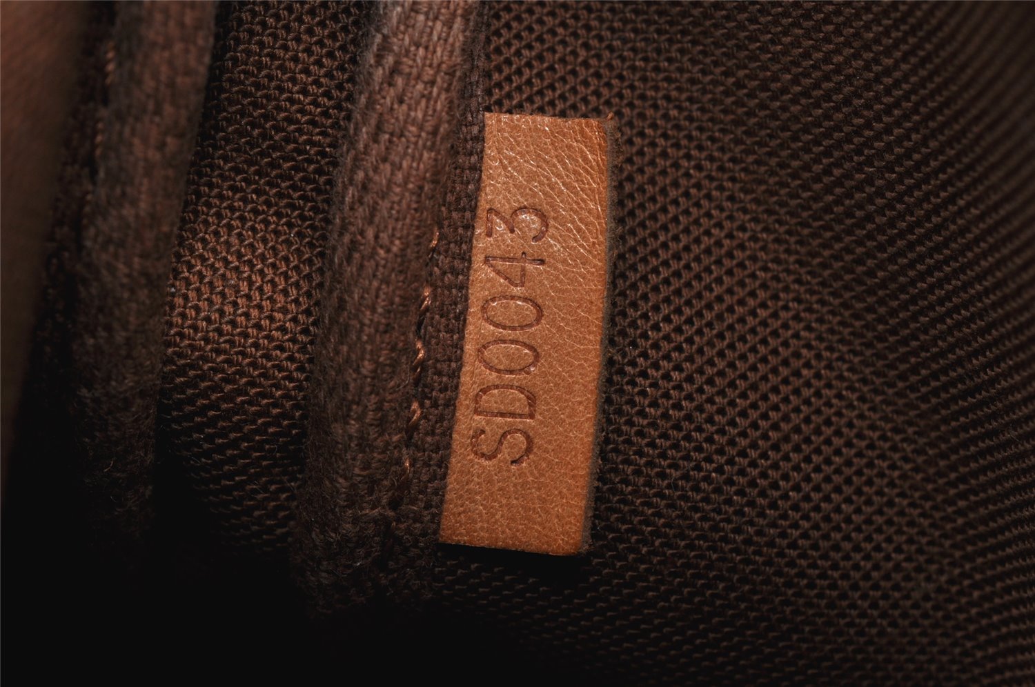 Authentic Louis Vuitton Monogram Pouch For Bucket PM LV 1793K