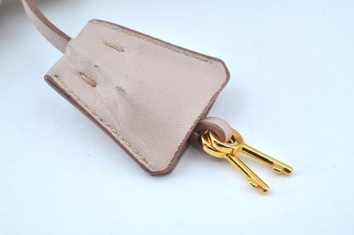 Authentic PRADA Vintage Leather Nappa Shoulder Hand Bag Purse Beige 1797G