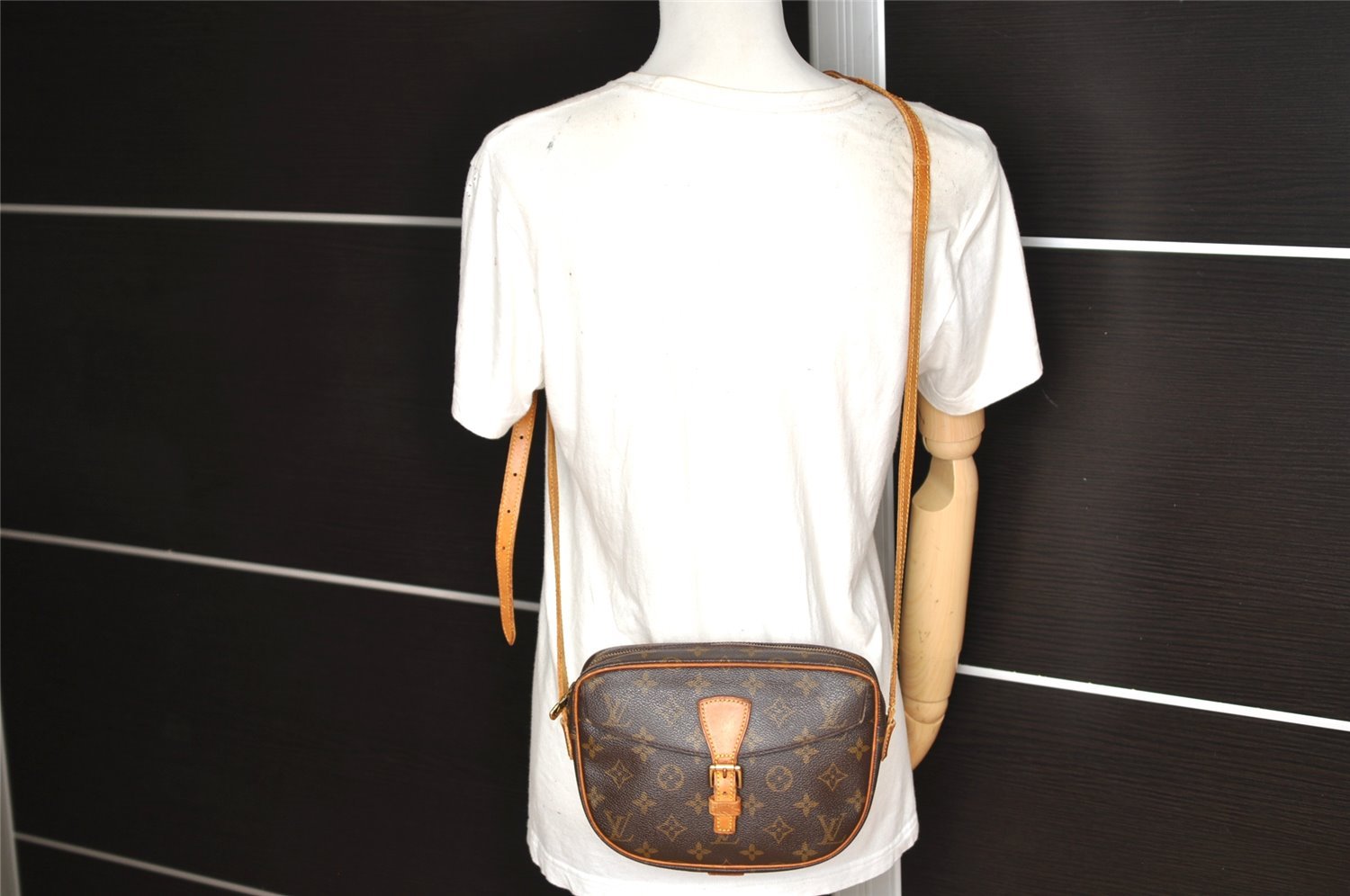 Authentic Louis Vuitton Monogram Jeune Fille PM M51227 Shoulder Bag Junk 1803K