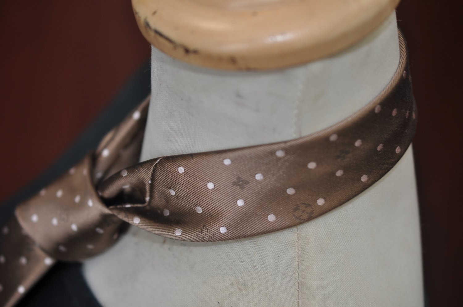 Authentic Louis Vuitton Monogram Dots Cravat Tie Silk Brown Box 1804J