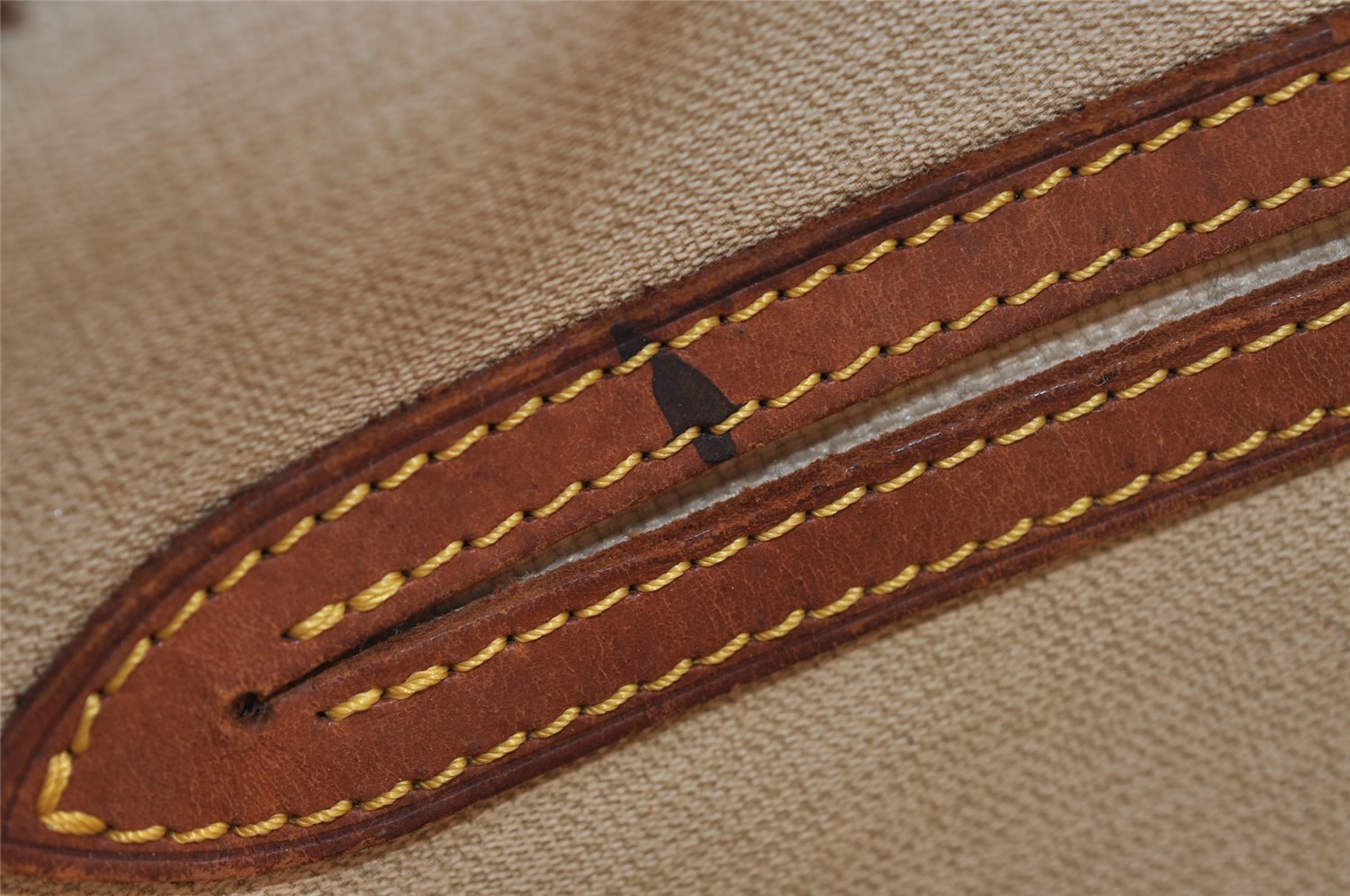 Authentic Louis Vuitton Monogram Reporter PM Shoulder Bag M45254 Junk 1807I