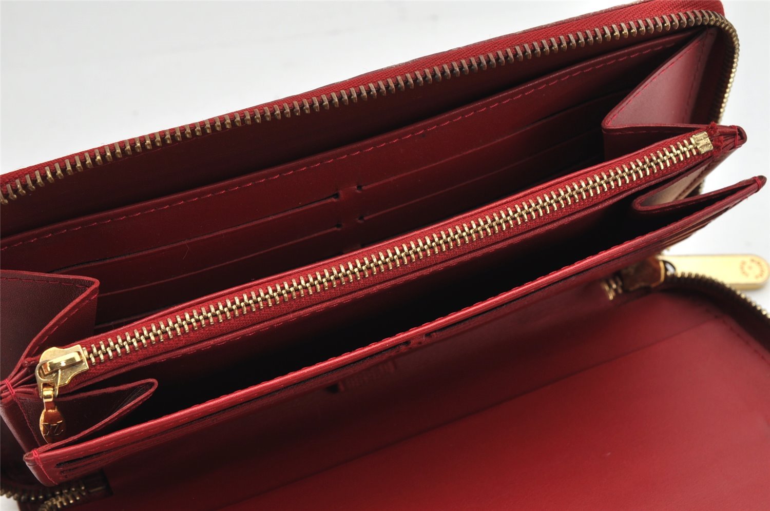 Authentic Louis Vuitton Vernis Zippy Organizer Long Wallet Red M93611 LV 1809K