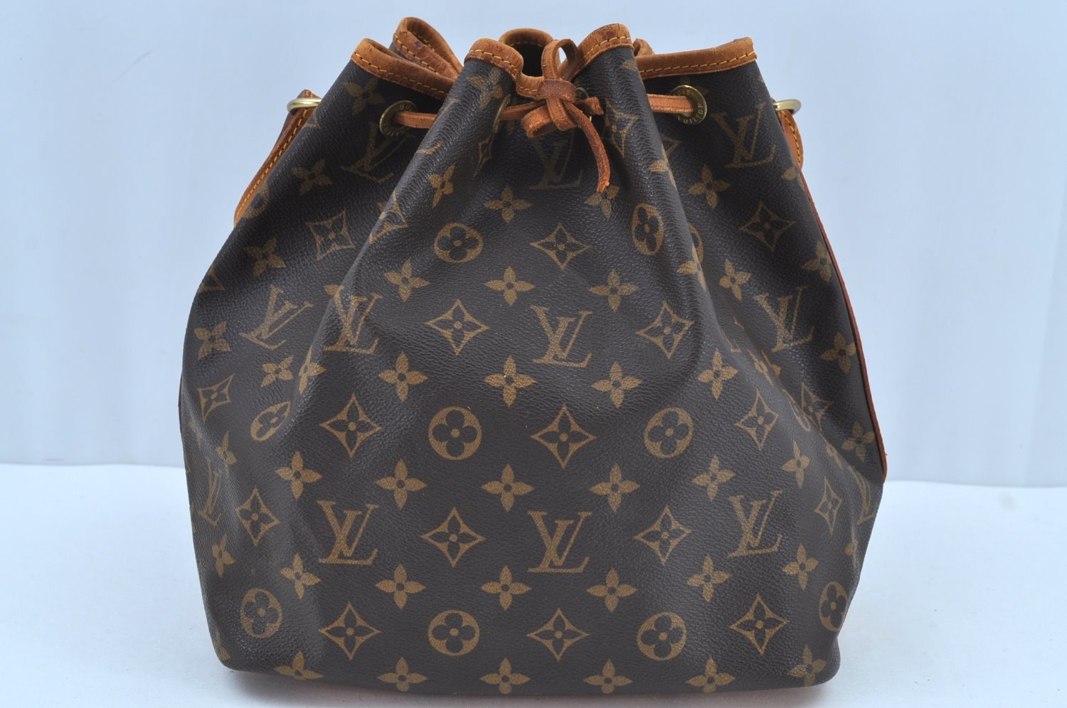 Authentic Louis Vuitton Monogram Petit Noe M42226 Shoulder Drawstring Bag 1815I