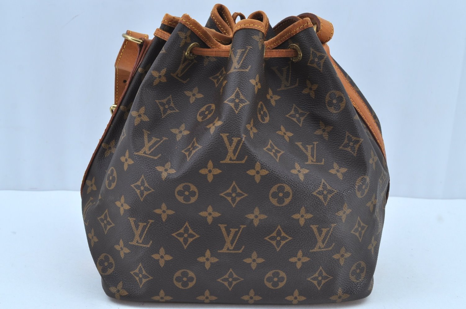Authentic Louis Vuitton Monogram Petit Noe M42226 Shoulder Drawstring Bag 1815I