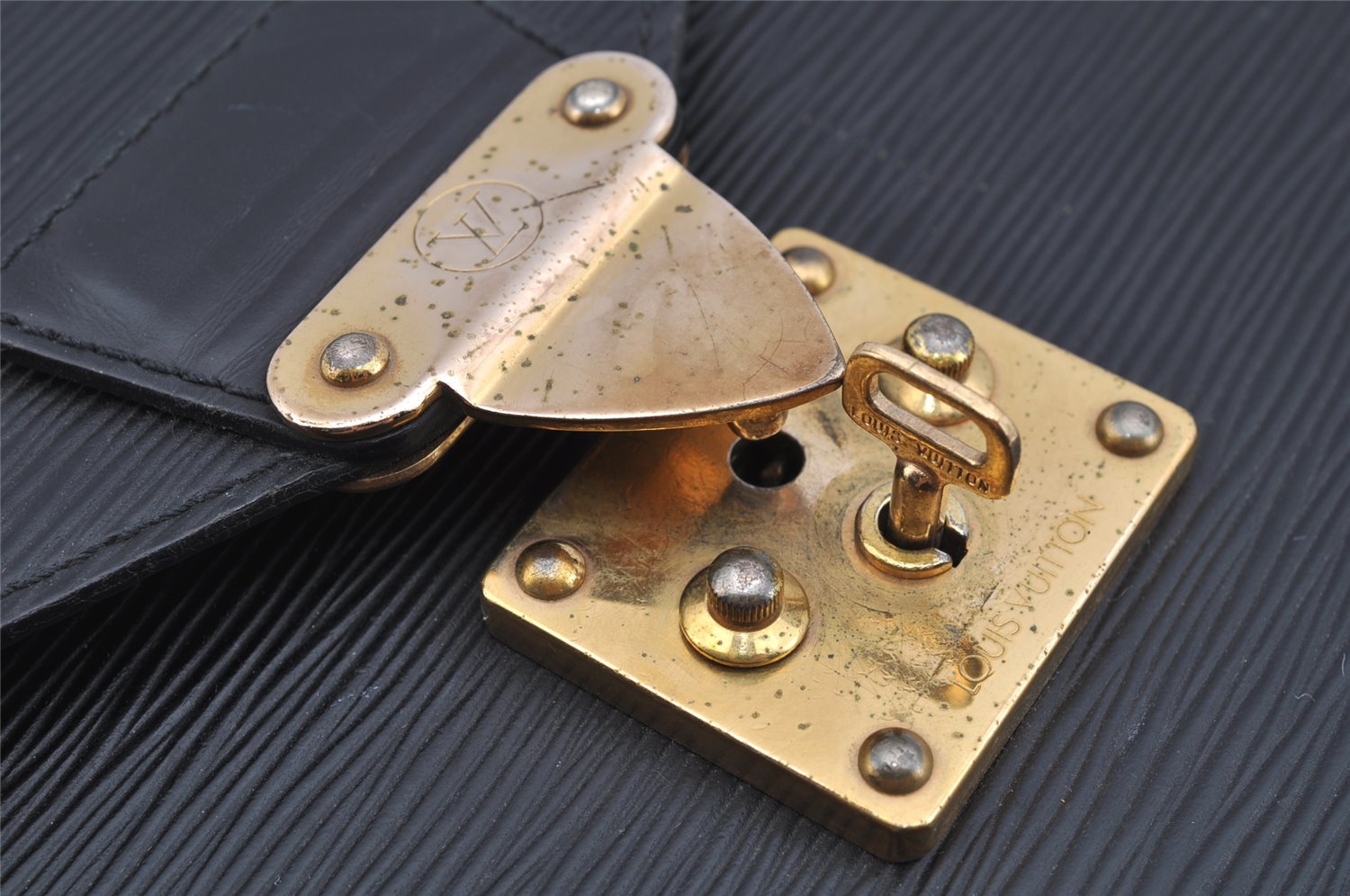 Authentic Louis Vuitton Epi Serviette Conseiller Briefcase Black M54422 LV 1818I