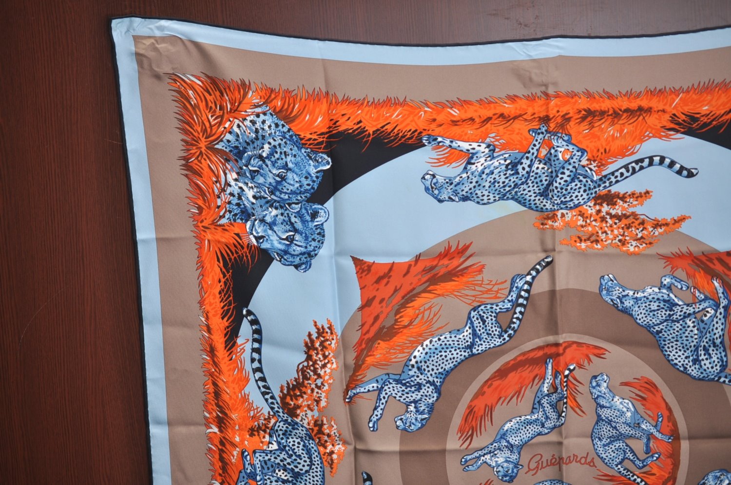 Authentic HERMES Carre 90 Scarf 