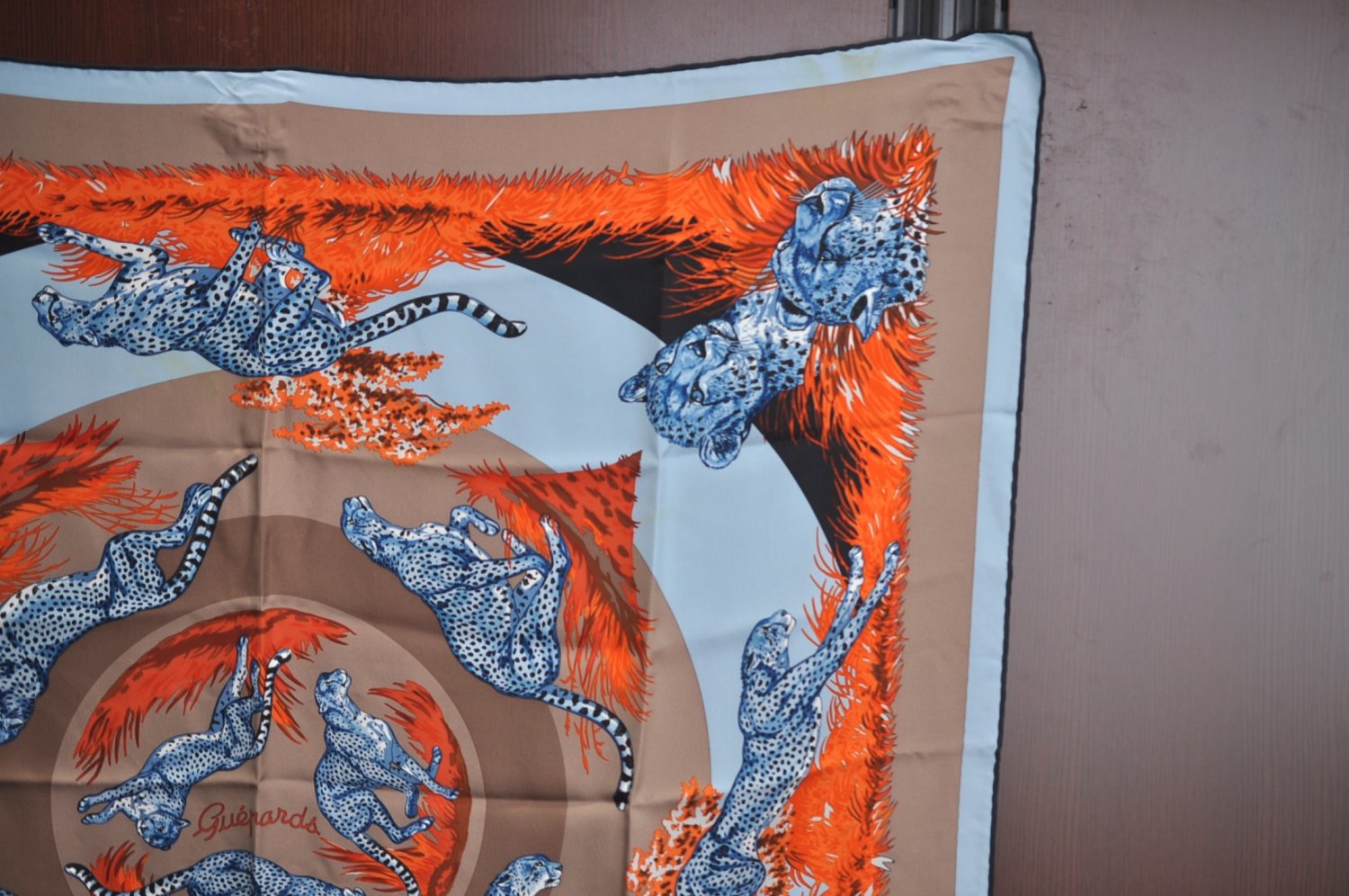 Authentic HERMES Carre 90 Scarf 