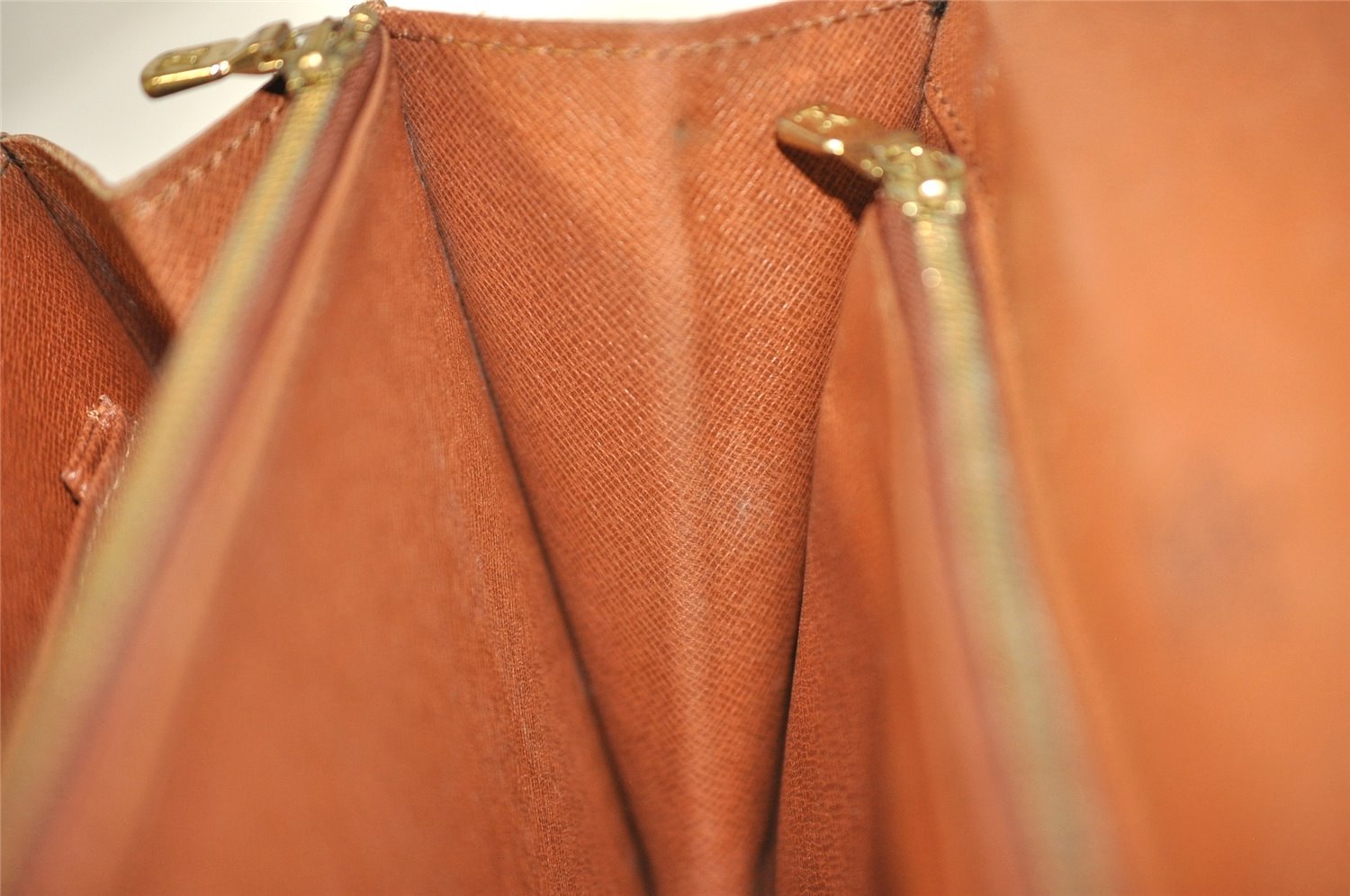 Authentic Louis Vuitton Monogram Concorde Hand Bag Purse M51190 LV 1822I