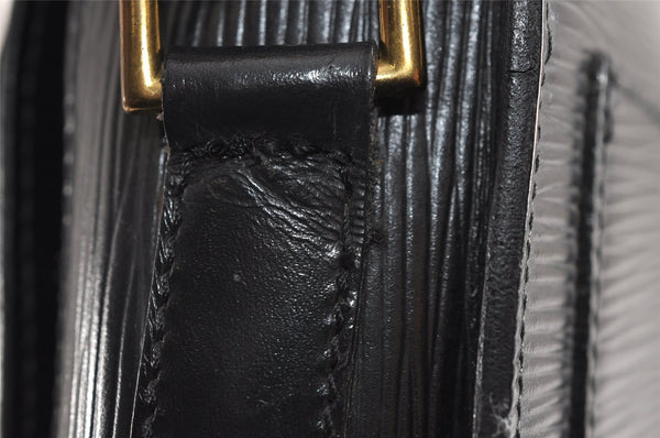 Authentic Louis Vuitton Epi Saint Cloud GM Shoulder Bag M52192 Black 1822J