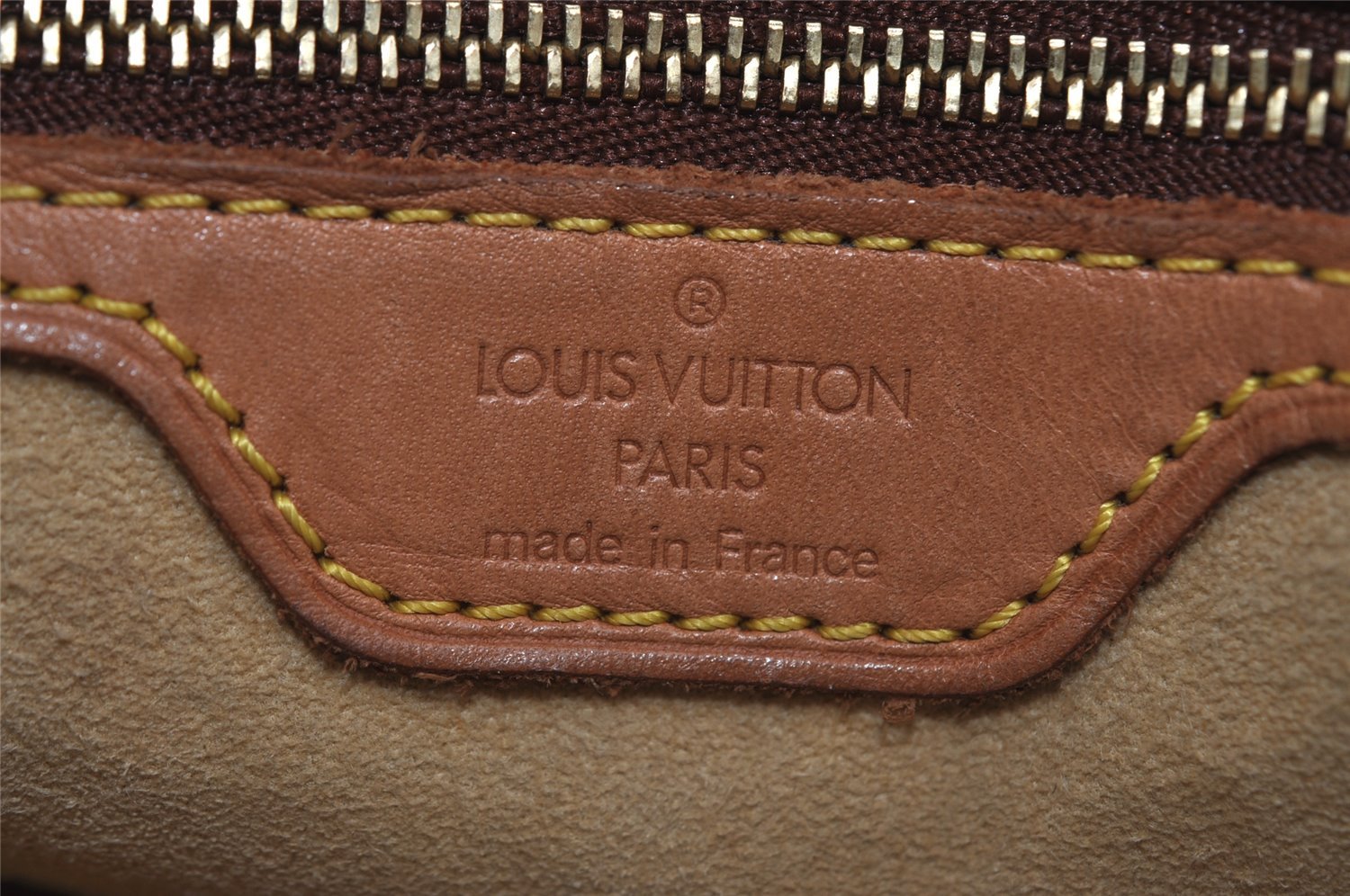 Authentic Louis Vuitton Monogram Looping GM Shoulder Bag M51145 LV 1825I