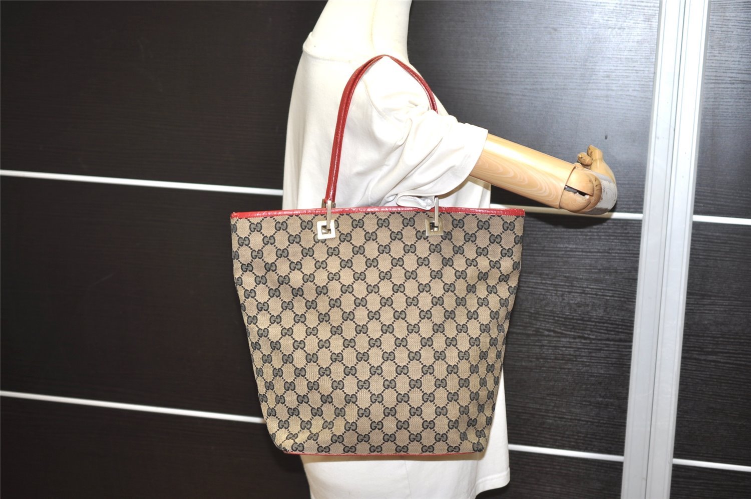 Authentic GUCCI Vintage Shoulder Tote Bag GG Canvas Leather 0021098 Black 1834I