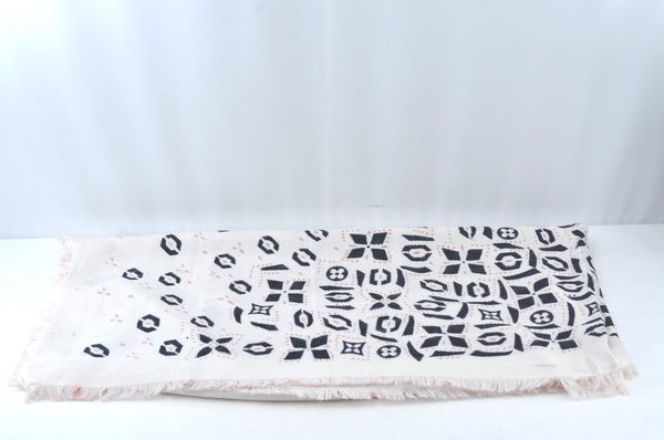 Authentic Louis Vuitton Monogram Graphic Stole Silk Wool White MP1625 Junk 1835K