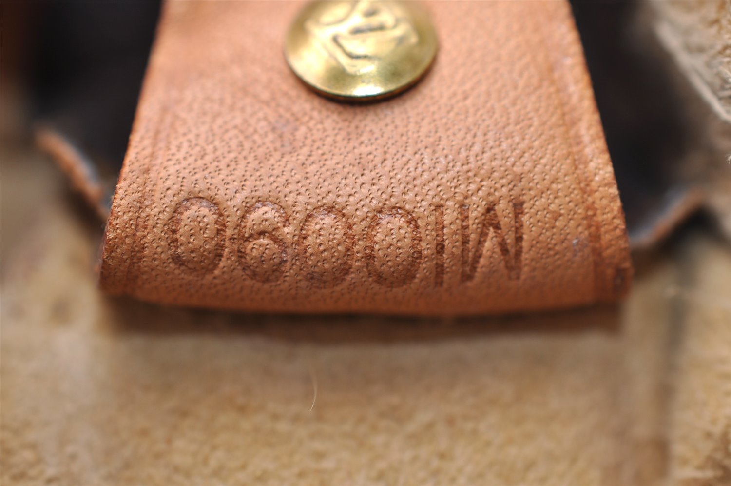 Authentic Louis Vuitton Monogram Looping GM Shoulder Bag M51145 LV 1842I