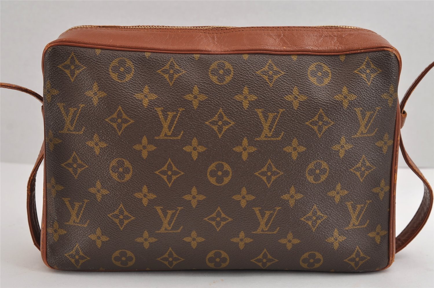 Authentic Louis Vuitton Monogram Sac Bandouliere 30 Shoulder Bag M51364 LV 1842J