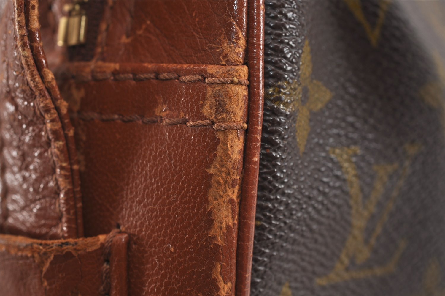 Authentic Louis Vuitton Monogram Sac Bandouliere 30 Shoulder Bag M51364 LV 1842J