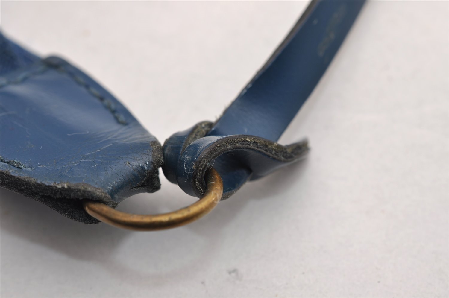 Authentic Louis Vuitton Epi Pochette Accessoires Pouch Blue M52945 LV 1845I