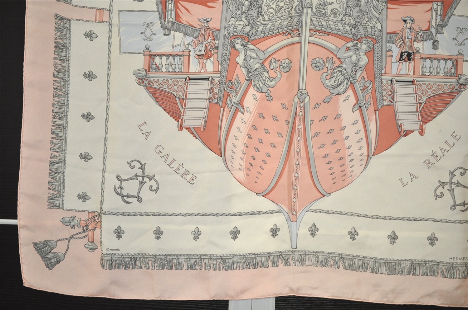 Authentic HERMES Carre 90 Scarf 