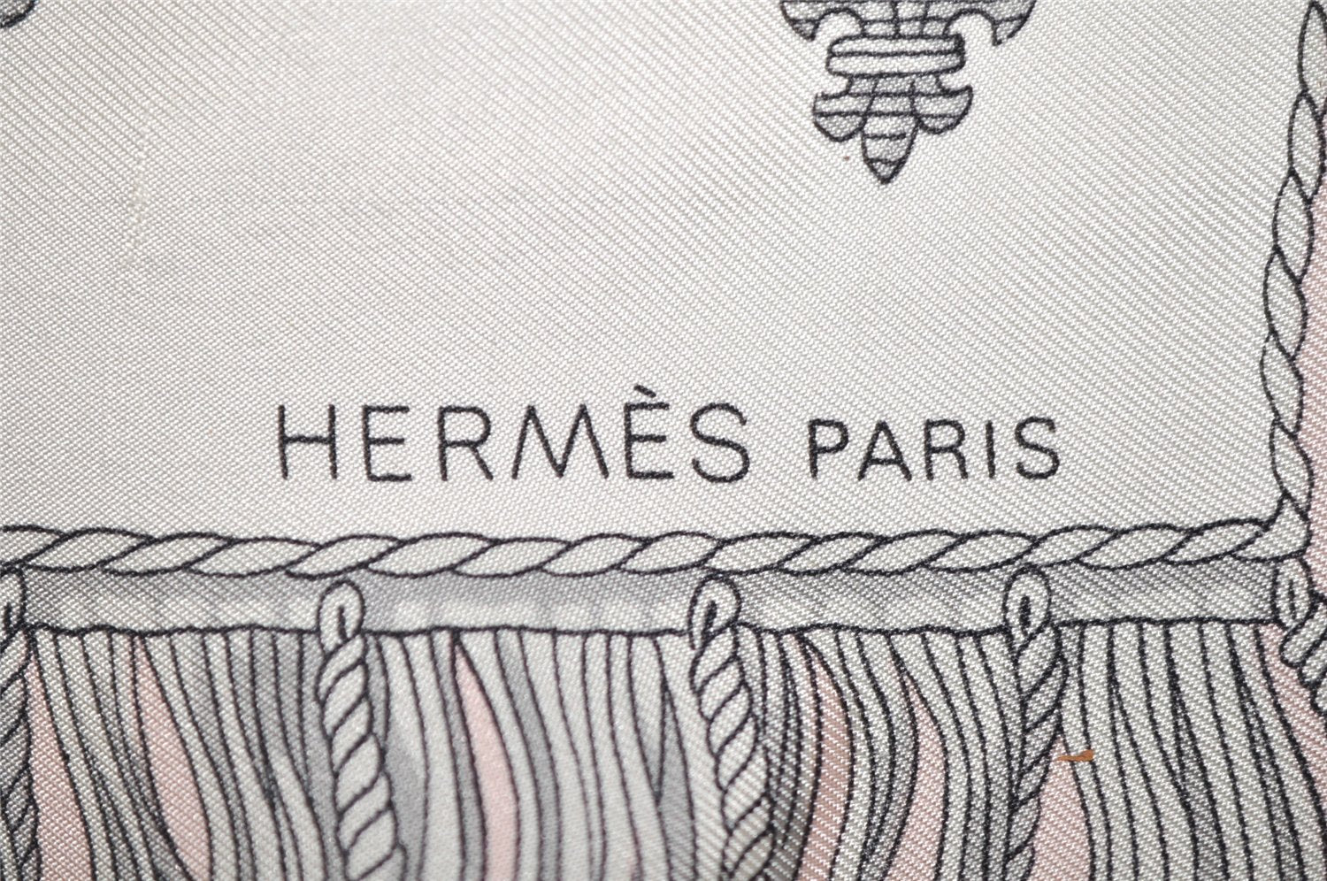 Authentic HERMES Carre 90 Scarf 