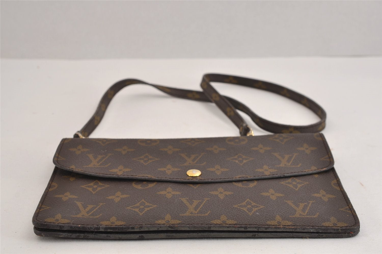 Auth Louis Vuitton Monogram Pochette Double Rabat Shoulder Bag M51815 LV 1850J