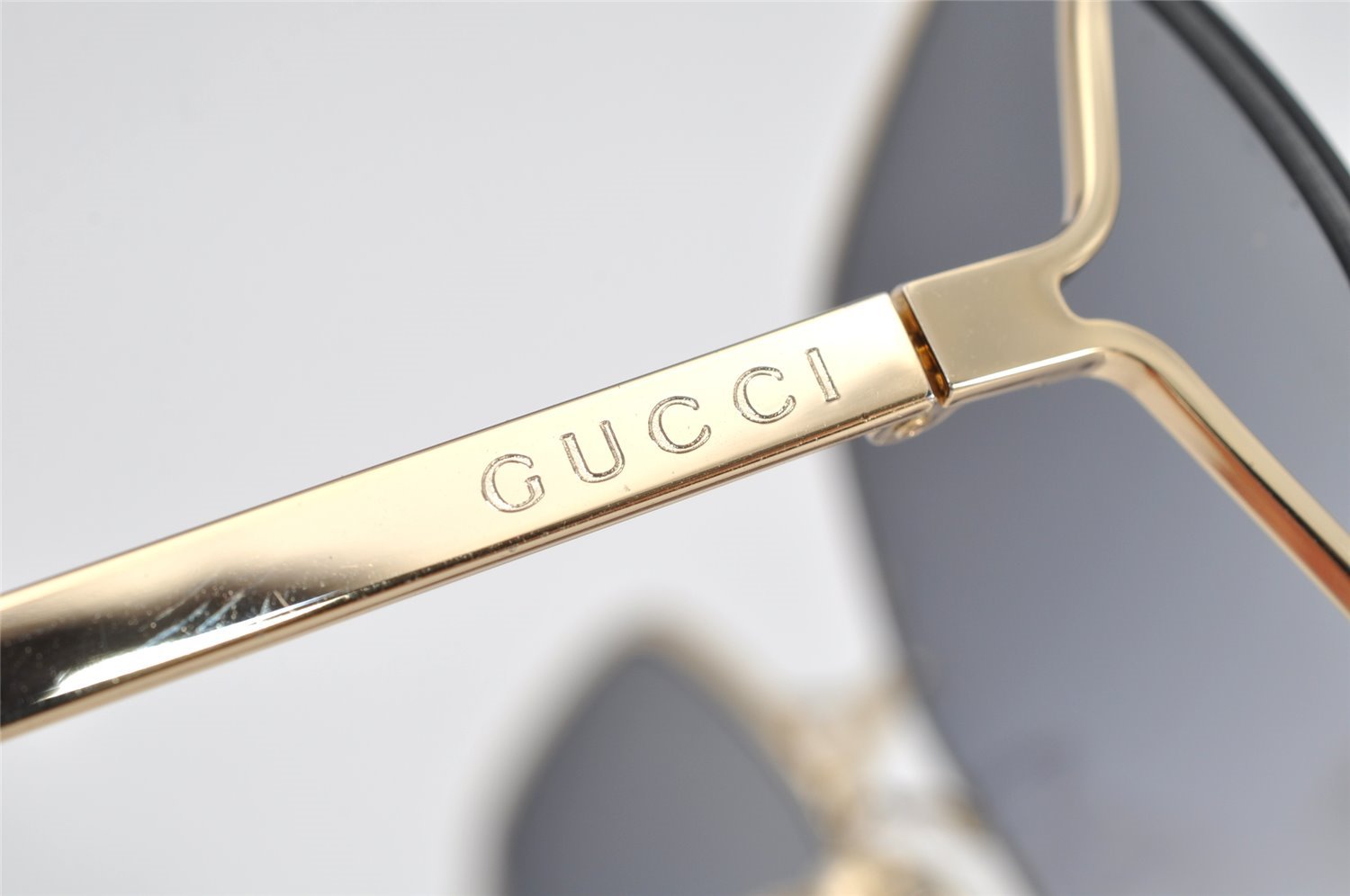 Authentic GUCCI Sunglasses GG 0818SA Titanium Plastic Black Gold 1852K