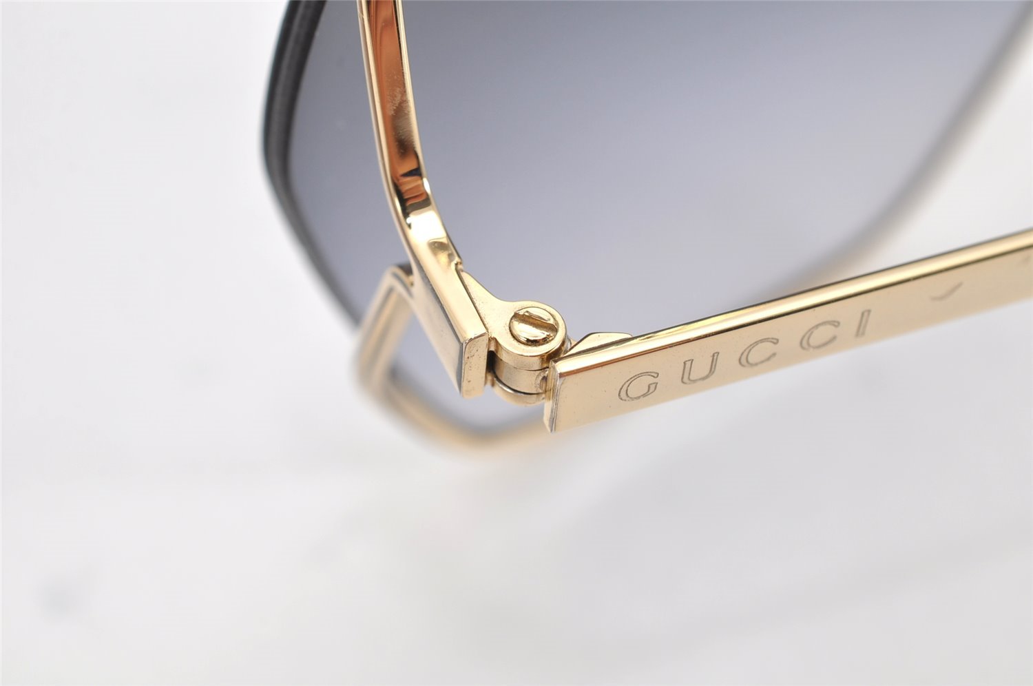 Authentic GUCCI Sunglasses GG 0818SA Titanium Plastic Black Gold 1852K