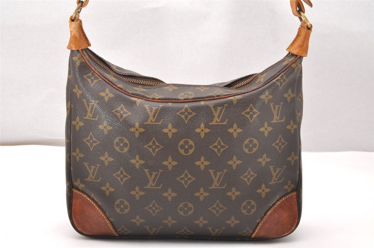 Authentic Louis Vuitton Monogram Boulogne 30 Shoulder Bag M52165 LV Junk 1855J