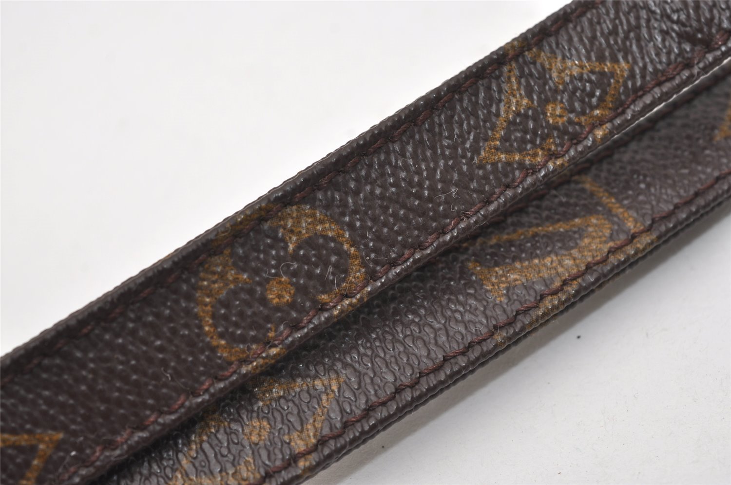 Authentic Louis Vuitton Monogram Shoulder Strap 39.4