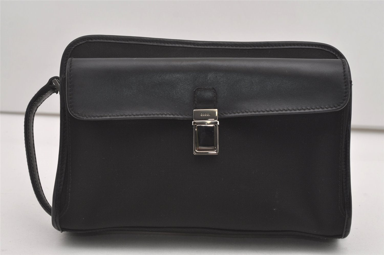 Authentic GUCCI Vintage Clutch Hand Bag Purse Canvas Leather 108844 Black 1860J