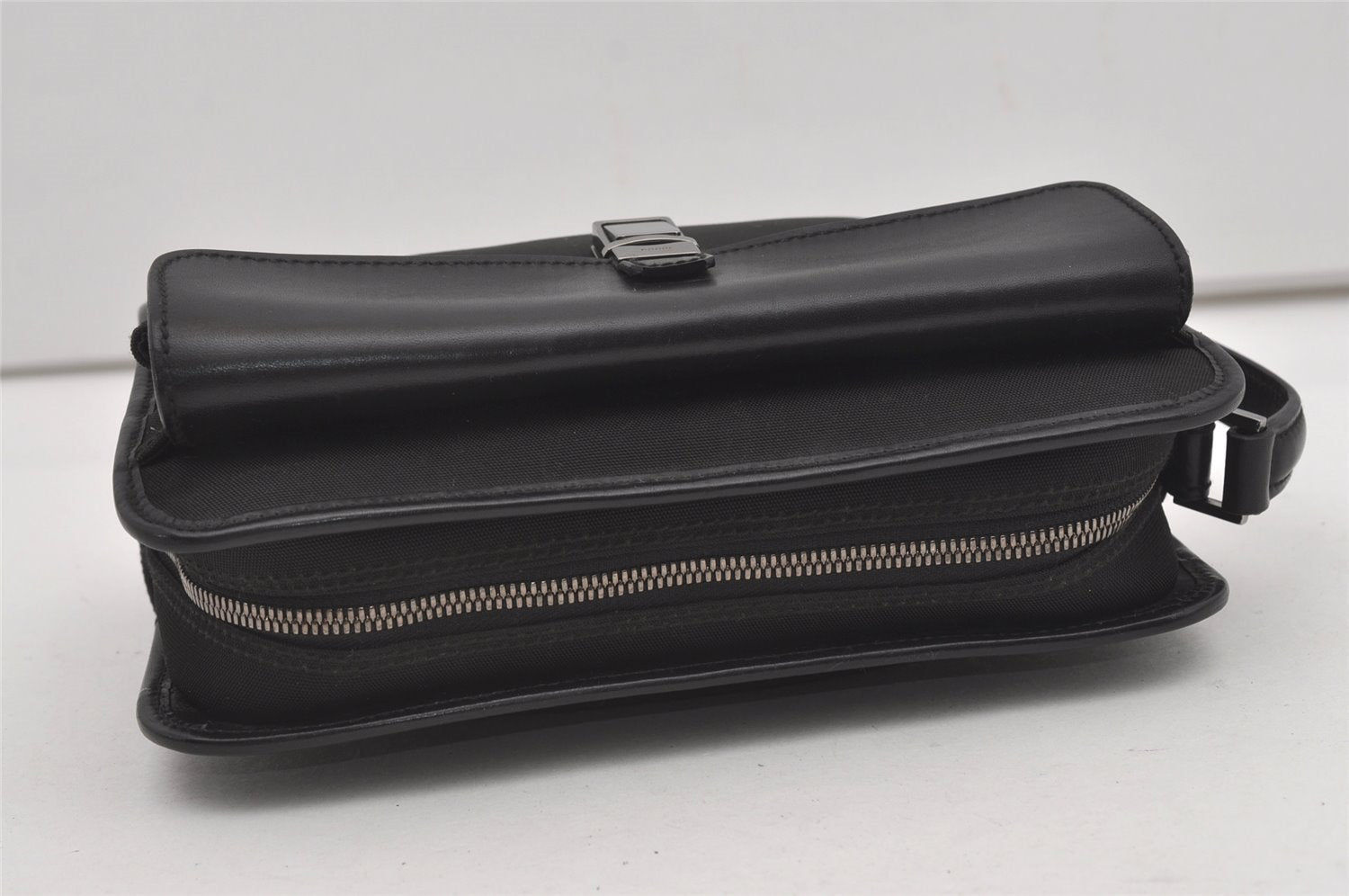 Authentic GUCCI Vintage Clutch Hand Bag Purse Canvas Leather 108844 Black 1860J