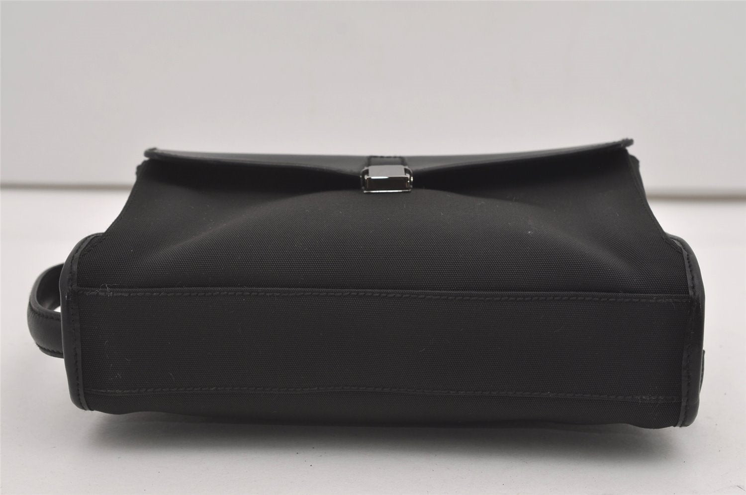 Authentic GUCCI Vintage Clutch Hand Bag Purse Canvas Leather 108844 Black 1860J