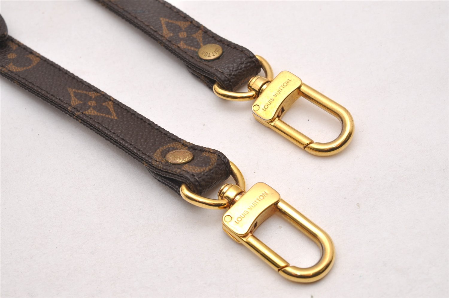 Authentic Louis Vuitton Monogram Shoulder Strap 40-46.9