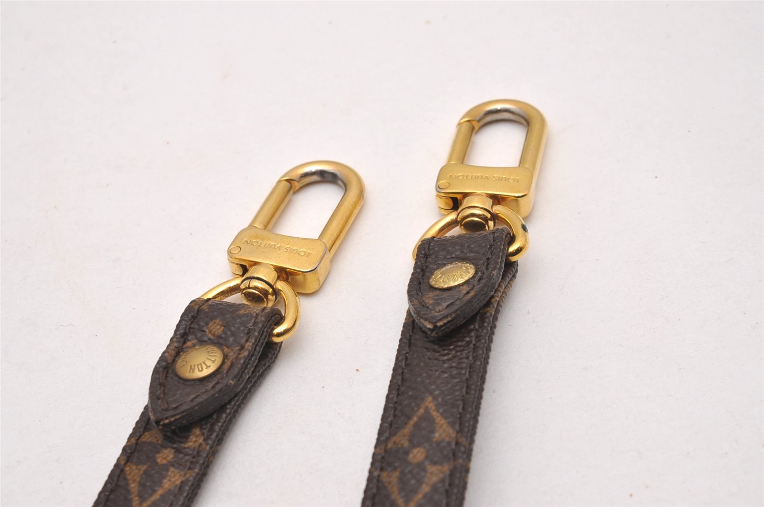 Authentic Louis Vuitton Monogram Shoulder Strap 40-46.9